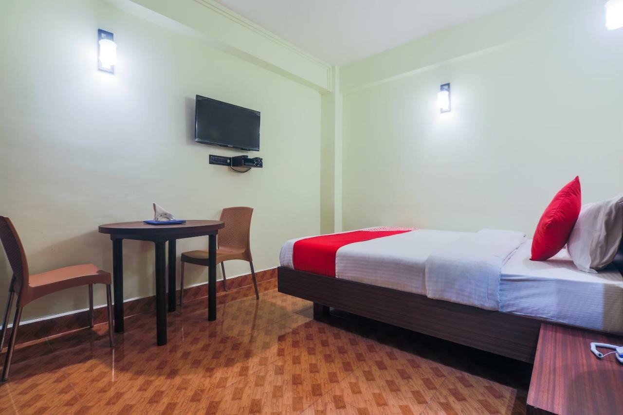 Oyo 11515 The Lily Guest House Shillong Exterior photo
